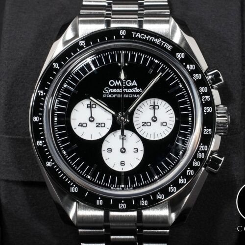 オメガ スピードマスター ムーンウォッチ プロフェッショナル Ref.310.30.42.50.01.004 ステンレススチール ブラックxホワイト文字盤 未使用 28oiqsbn 商品画像1