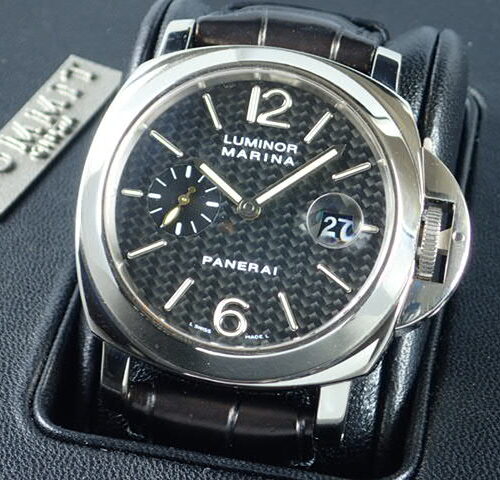 パネライ ルミノール Ref.PAM00180 ブラックカーボン文字盤 中古 luminor-18 商品画像1
