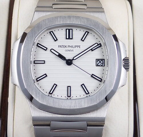 パテックフィリップ ノーチラス Ref.5711/1A ホワイト文字盤 中古 nautilus-17 商品画像1