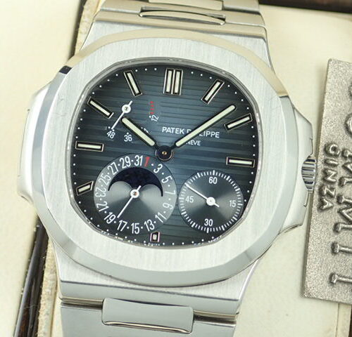 パテックフィリップ ノーチラス Ref.5712/1A-001 ブラックブルー文字盤 中古 nautilus-51 商品画像1
