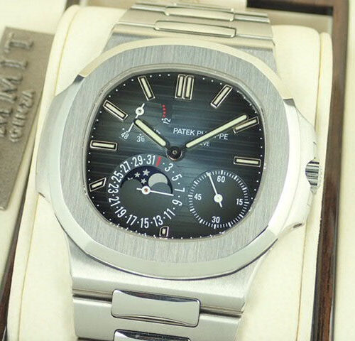 パテックフィリップ ノーチラス Ref.5712/1A-001 ブラックブルー文字盤 中古 nautilus-54 商品画像1