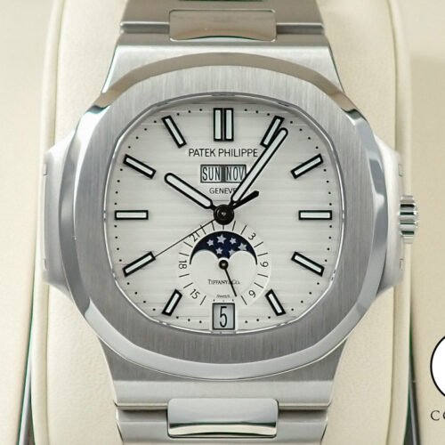 パテックフィリップ ノーチラス アニュアルカレンダー TIFFANY＆CO. Ref.5726/1A-010 ステンレススチール ホワイト文字盤 商品画像1
