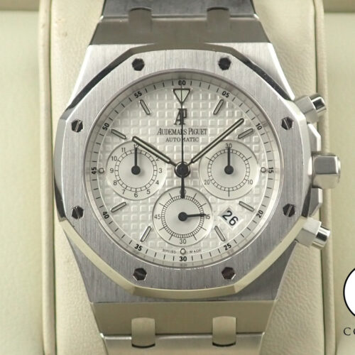 オーデマピゲ ロイヤルオーク クロノグラフ Ref.26300ST.OO.1110ST.05 ステンレススチール ホワイト文字盤 商品画像1