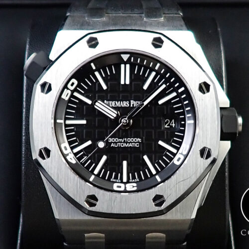 オーデマピゲ ロイヤルオーク オフショア ダイバー Ref.15710ST.OO.A002CA.01 ステンレススチール ブラック文字盤 商品画像1