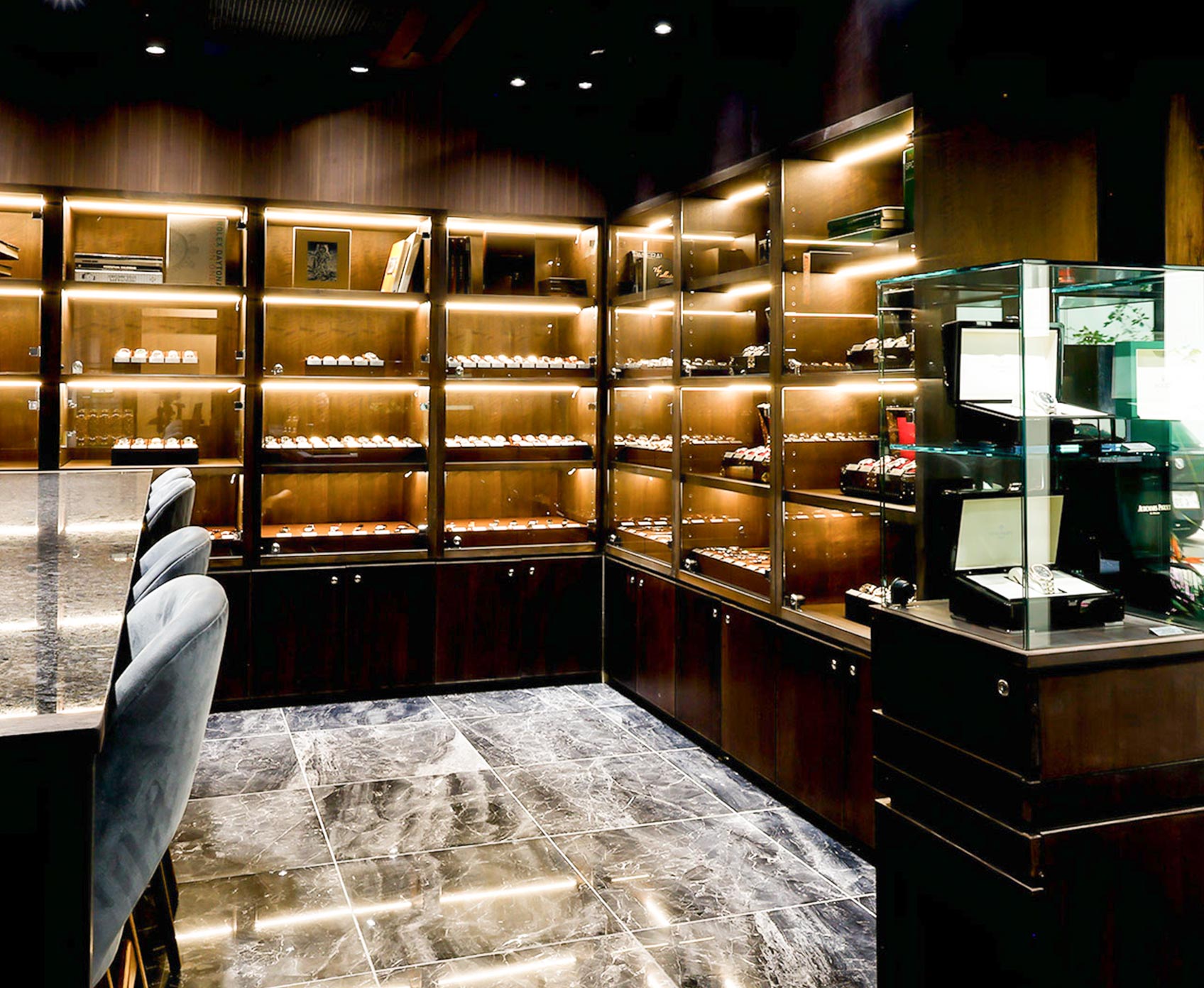 We are a luxury watch specialty store that sells watches at the lowest prices in the world